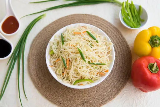 Veg Hakka Noodles