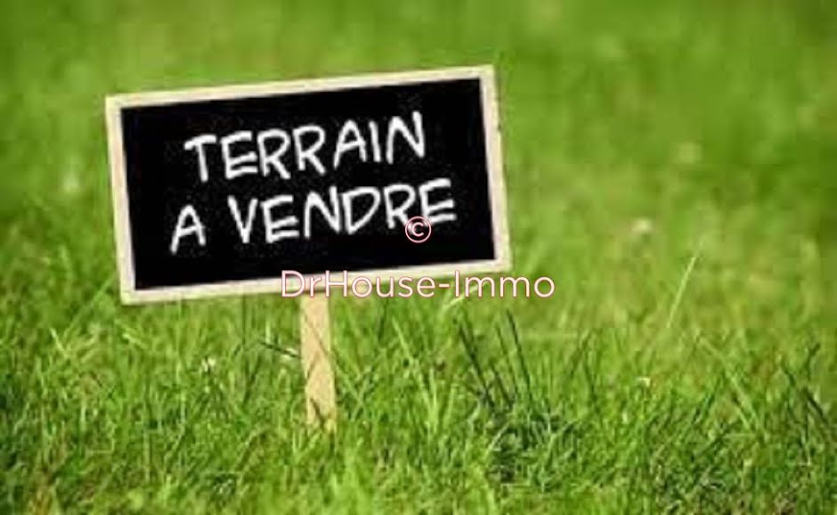 Vente terrain  650 m² à La Crèche (79260), 53 200 €