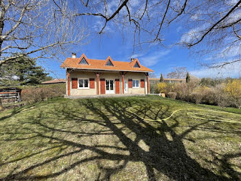 maison à Chanat-la-Mouteyre (63)