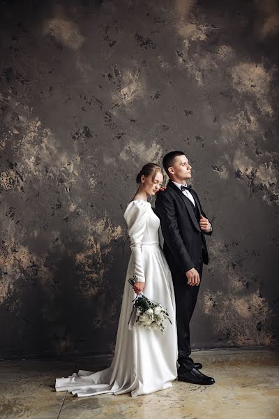 Jurufoto perkahwinan Renata Ivanova (renya). Foto pada 2 Mei 2022