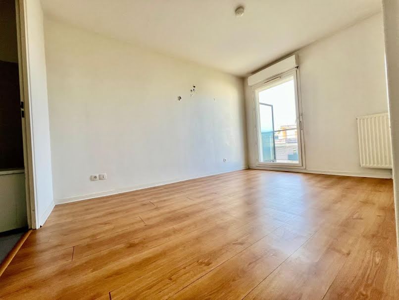 Vente appartement 2 pièces 47 m² à Massy (91300), 221 550 €