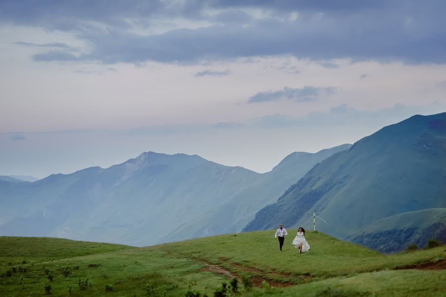 Wedding photographer Irina Zakharkina (carol). Photo of 1 July 2019