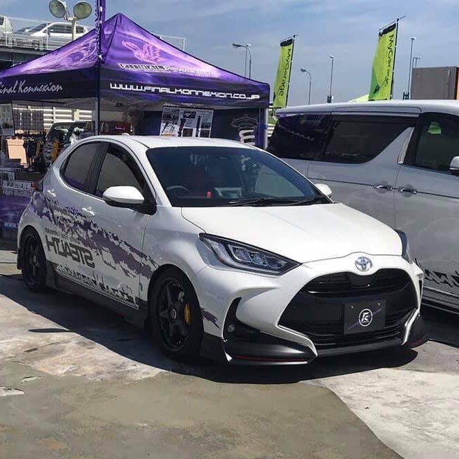 ヤリスのキャリパー・車高調・ヤリス・MXPA10に関するカスタム事例の投稿画像1枚目