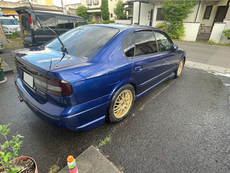 レガシィB4のドラシャブーツ・入院・ドナドナに関するカスタム事例の投稿画像1枚目
