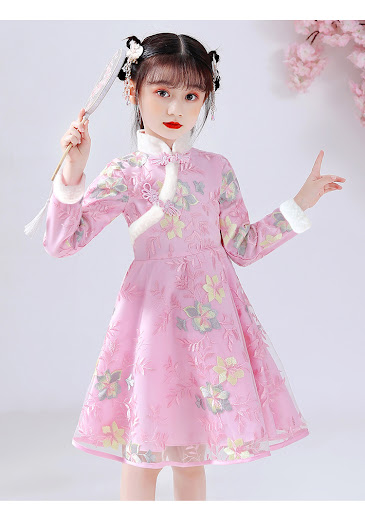 Title 5, Girls Big Red Dress For New Year Celebrate in S...