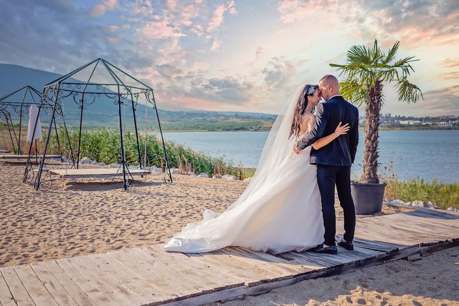 Fotógrafo de bodas Ivaylo Nachev (ivaylonachev). Foto del 1 de agosto 2022