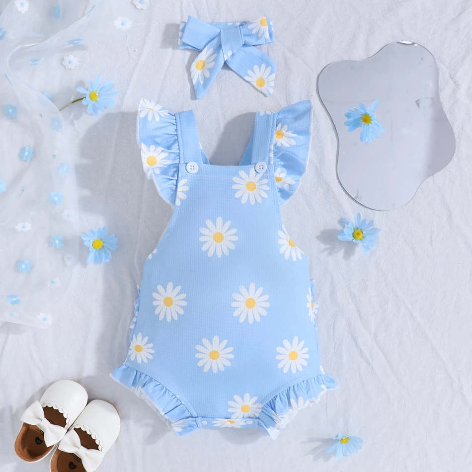 Macacão curto casual para meninas com chapéu, perfeito para o verão, confortável e estiloso para brincar e passear.