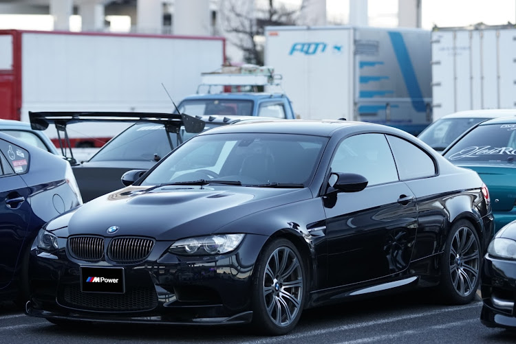 M3 クーペの大黒PA・海ほたるPA・地元帰省・E92 M3 クーペ・写真は無加工に関するカスタム事例の投稿画像4枚目