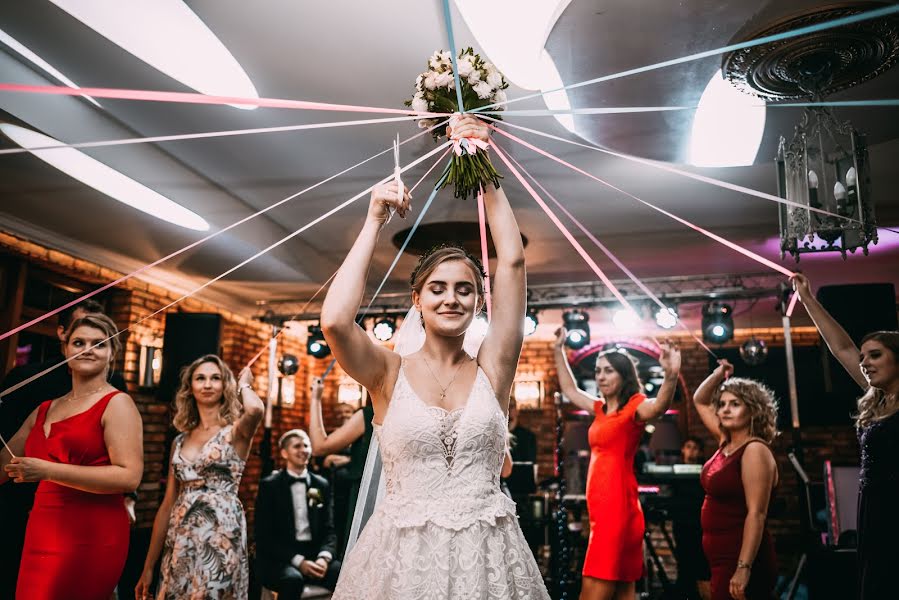 Fotógrafo de casamento Arkadiusz Bzdok (arkadiuszbzdok). Foto de 31 de março 2021
