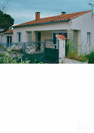 maison à Robion (84)