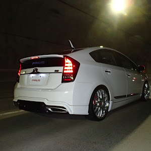 プリウス ZVW30