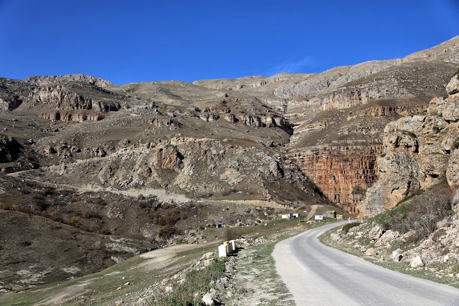 Azerbejdżan, Xinaliq Yolu, droga do Hinalug