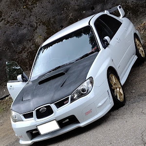 インプレッサ WRX STI