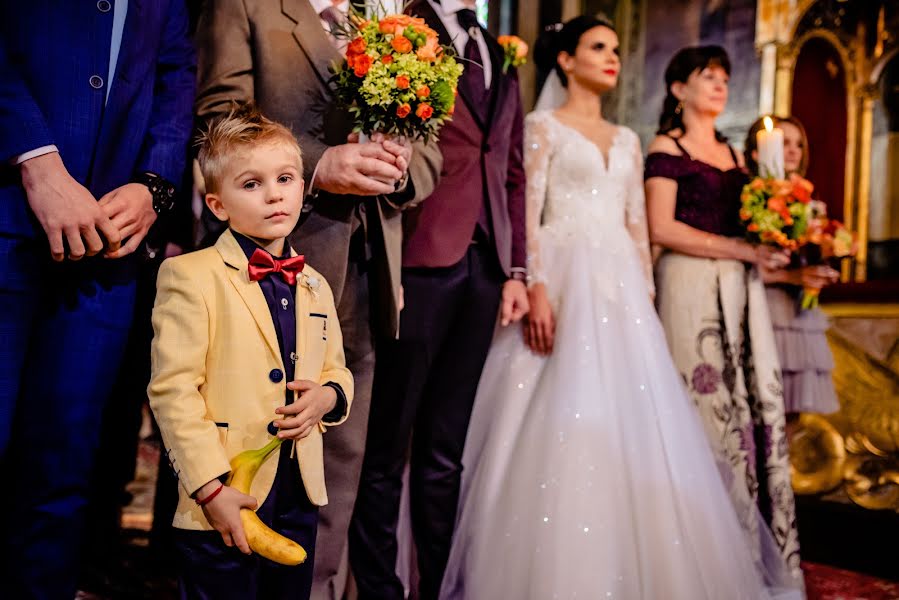 婚礼摄影师Laurentiu Nica（laurentiunica）。2018 11月12日的照片