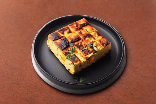 Spicy Paneer Bread Omelette