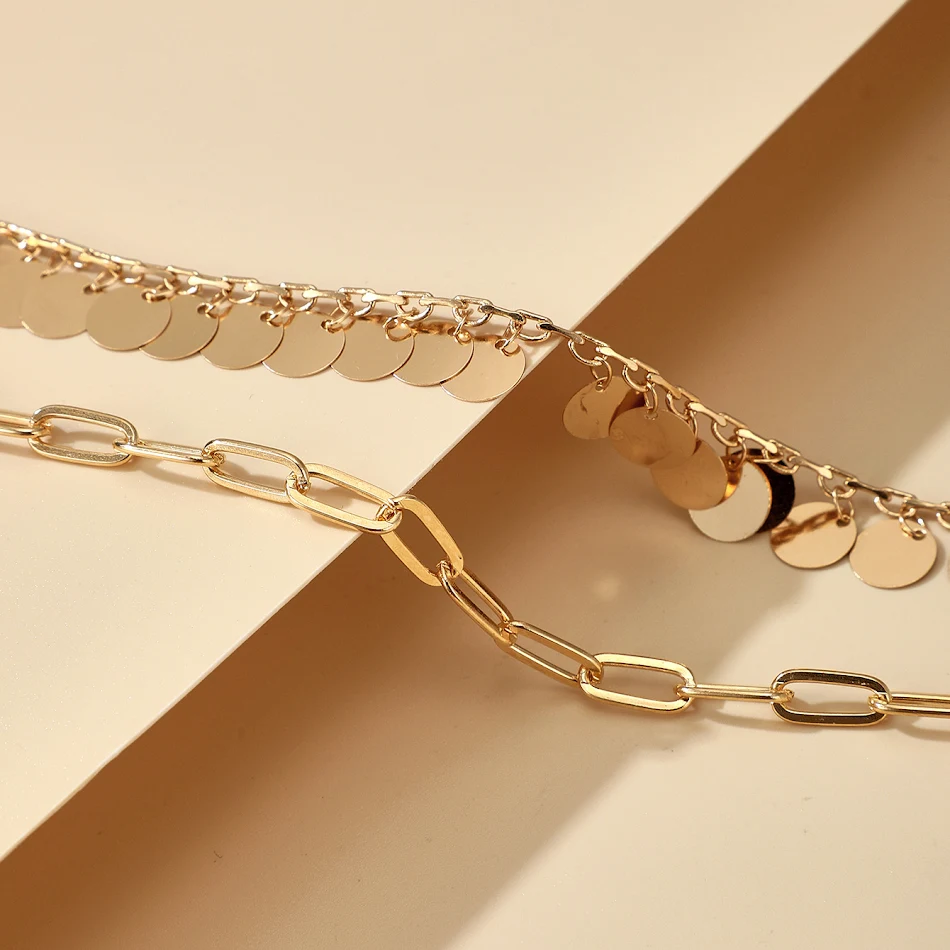Bracelet de cheville doré pour la plage Élégance côtière pour vos pieds Design ajustable Résistant à l'eau Parfait pour la plage et la piscine L'accessoire d'été idéal
