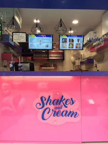 Shakes And Cream photo 