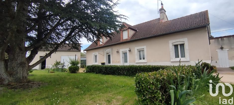 Vente maison 4 pièces 120 m² à Romorantin-Lanthenay (41200), 179 000 €