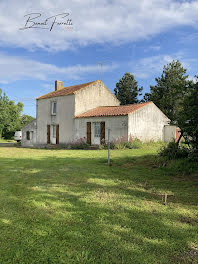 maison à Le Bernard (85)