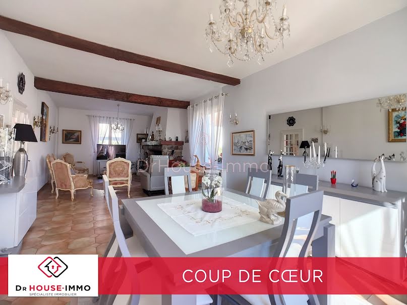 Vente maison 6 pièces 210 m² à Chaulnes (80320), 365 000 €