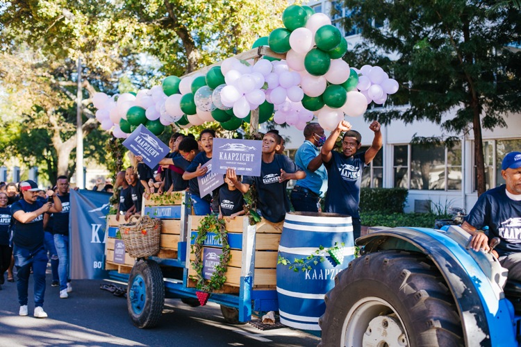 Each year, the Stellenbosch Wine Harvest Parade brings together winemakers, workers on the wine farms and wine lovers.