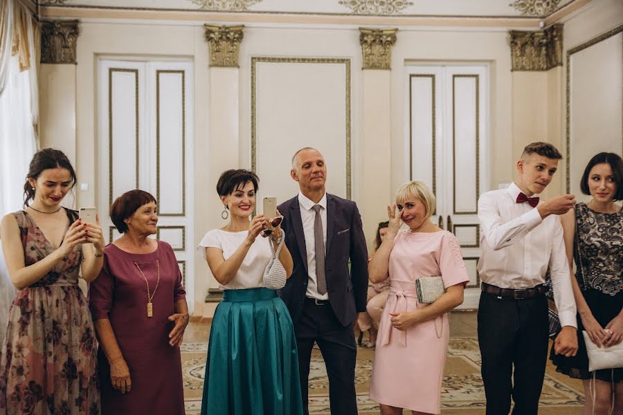 Fotógrafo de bodas Yuliya Artamonova (artamonovajuli). Foto del 21 de septiembre 2019