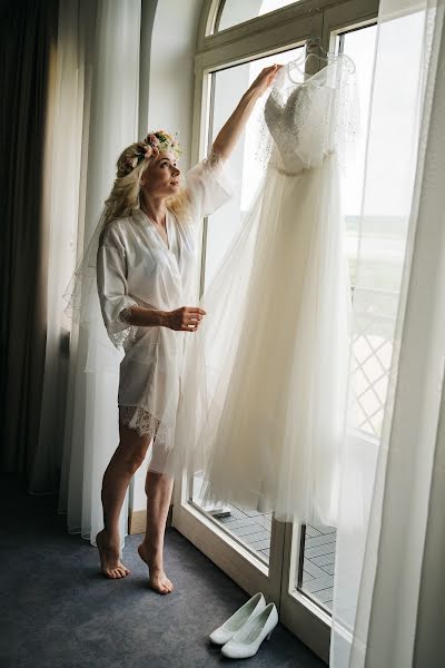 Fotografo di matrimoni Roberts Blaubuks (blaubuks). Foto del 13 giugno 2019