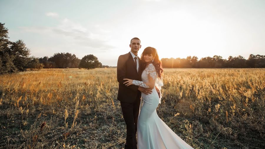 Fotógrafo de casamento Ekaterina Kondratenko (kate32). Foto de 4 de abril 2019