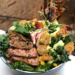 Argentinian Salad with Chimichurri Steak