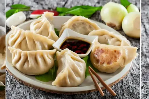 Veg Steamed Momos