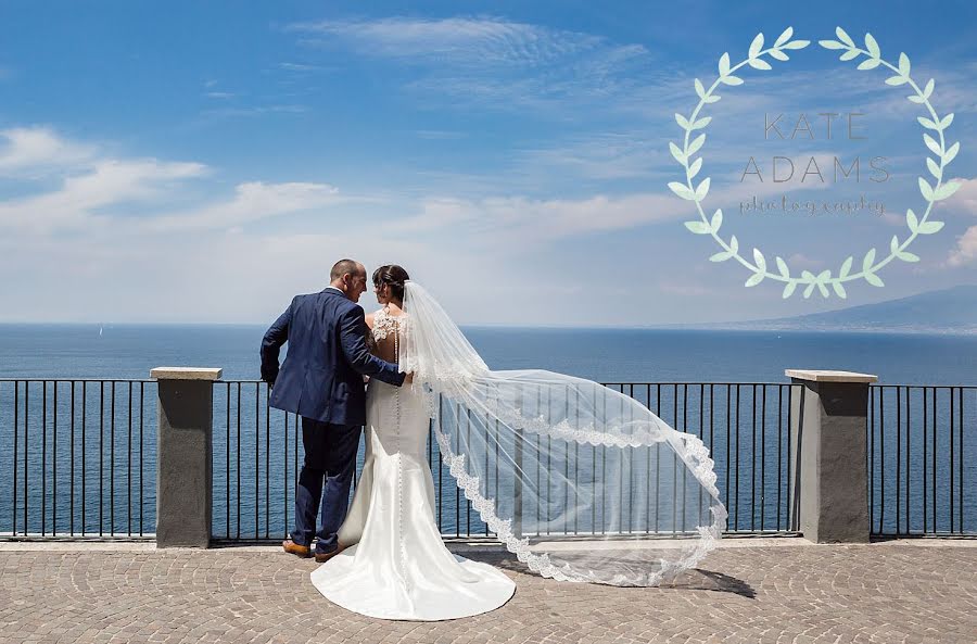 Fotografo di matrimoni Kate Adams (kateadams). Foto del 1 luglio 2019