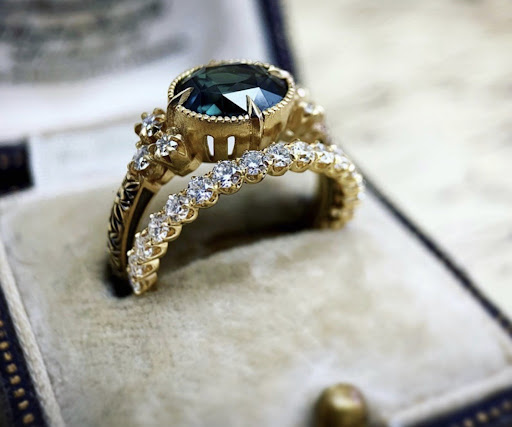 Title 10, European and American Inlaid Color Zircon Ring,...