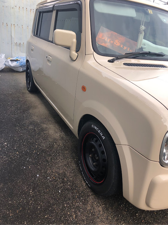 アルトラパンのタイヤ交換・Lifestyle・2018ベストショットに関するカスタム事例の投稿画像1枚目