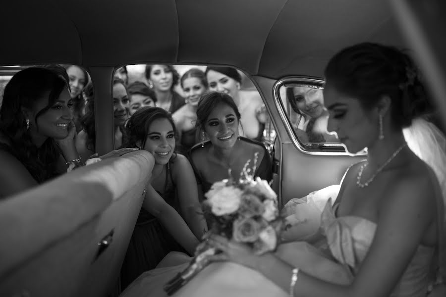 Wedding photographer Krizia Guerrero (fotografiakgb). Photo of 13 February 2016