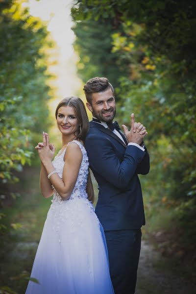 Wedding photographer Dariusz Dymicki (dymickid). Photo of 25 February 2020