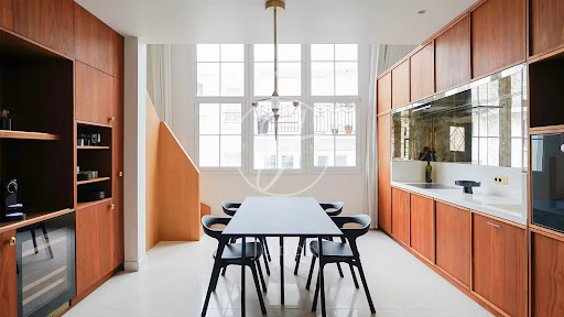Apartment 4