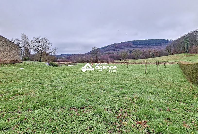  Vente Terrain à bâtir - 1 500m² à Saint-Sulpice-le-Guérétois (23000) 