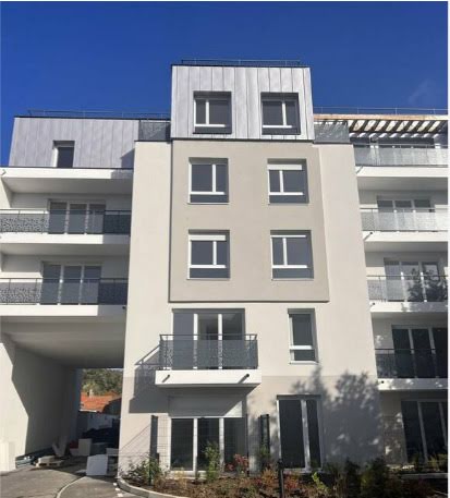 Location  appartement 2 pièces 44 m² à Fleury-merogis (91700), 950 €