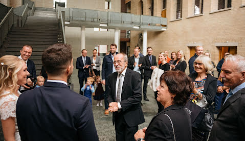 Fotógrafo de casamento Tamas Kalosi (momental). Foto de 26 de junho 2021