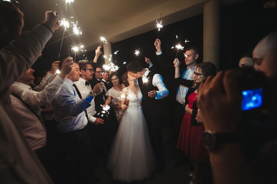 Wedding photographer Sebastian Srokowski (patiart). Photo of 19 November 2018