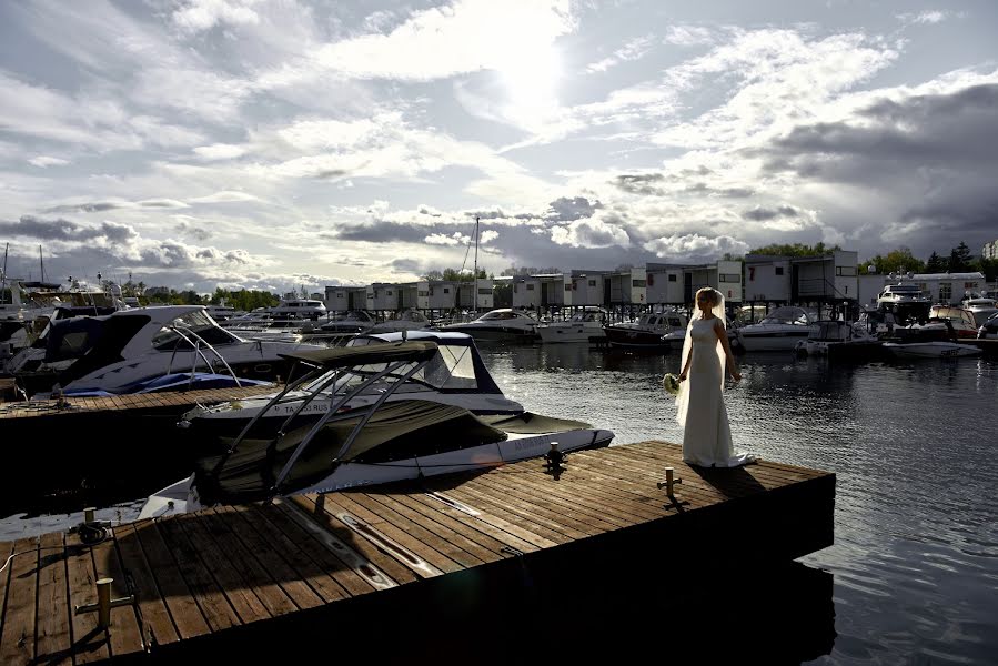 Fotógrafo de casamento Stanislav Donchenko (stanislavdon). Foto de 15 de junho 2022