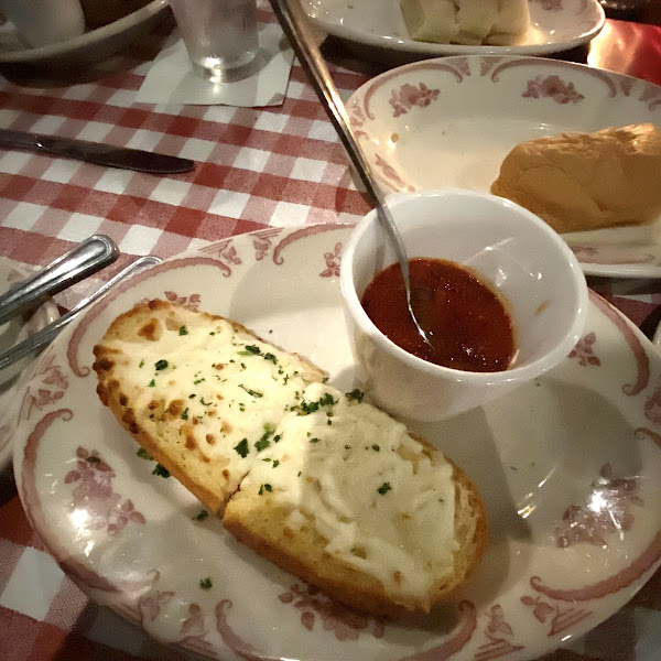 Cheesy bread | They also offer complimentary GF bread