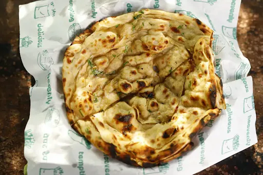 Lachaa Paratha