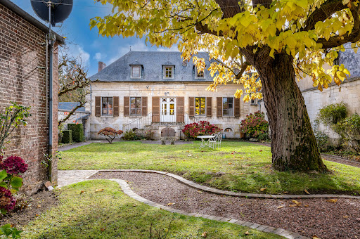Maison avec terrasse 1
