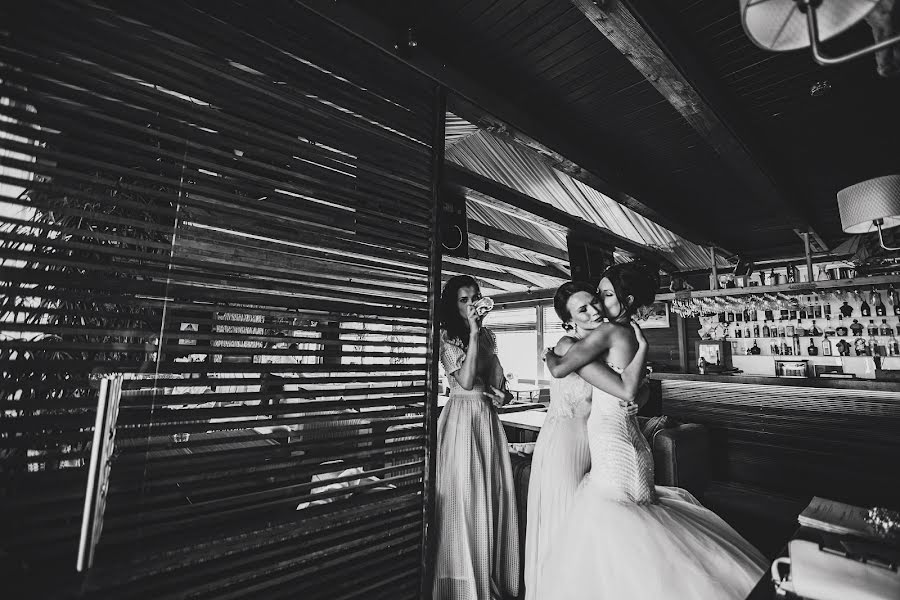 Wedding photographer Yuliya Smolyar (bjjjork). Photo of 17 September 2014