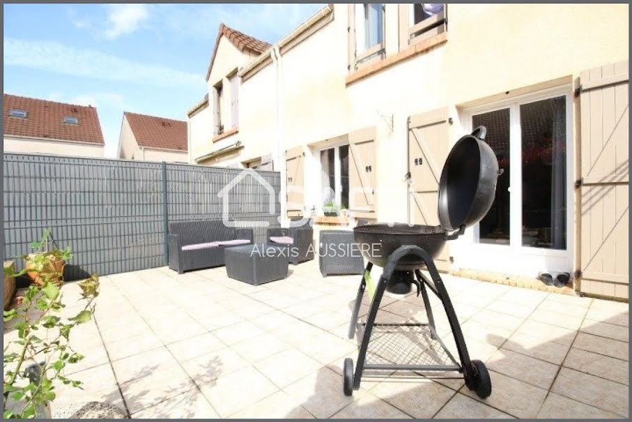 Vente maison 5 pièces 92 m² à Chanteloup-en-Brie (77600), 385 000 €