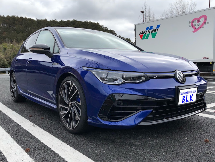 ゴルフ RのTuning Evolution B.L.K・エアコンフィルター・足の臭い・薔薇の香り・脚に関するカスタム事例の投稿画像4枚目