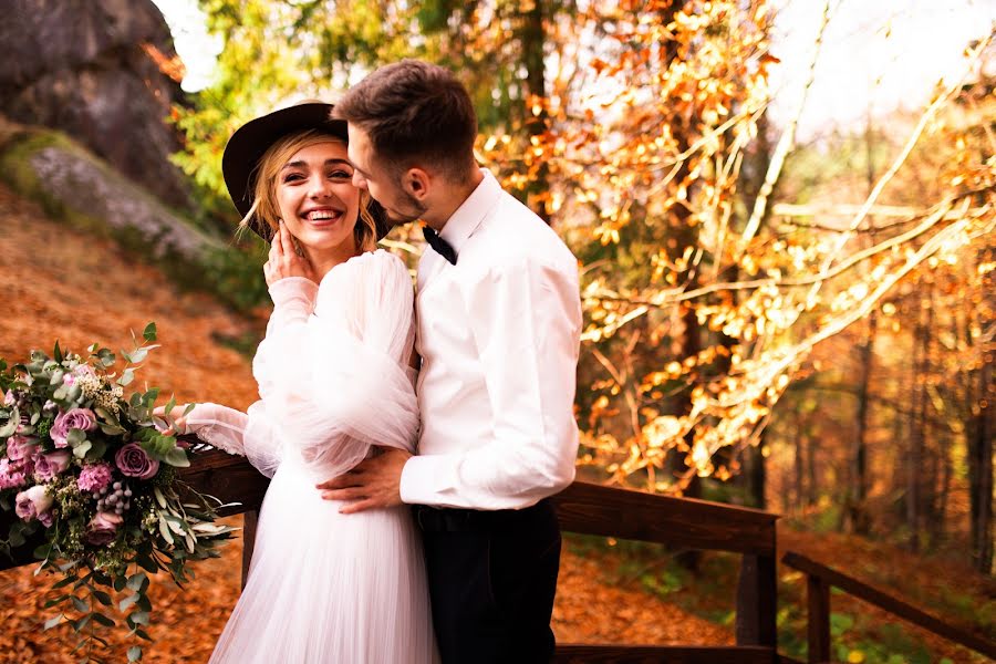 Wedding photographer Denis Onofriychuk (denisphoto). Photo of 19 November 2019