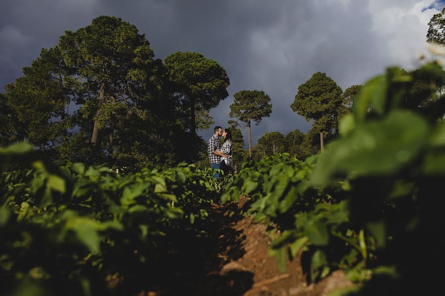 Fotografer pernikahan Mirko Oleg (mirkooleg). Foto tanggal 18 Oktober 2020