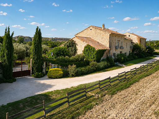 House with pool and terrace 2